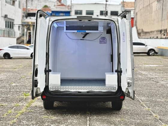 RENAULT MASTER 2.3 DCI DIESEL FURGÃO L1H1 3P MANUAL RENAULT MASTER 2.3 DCI DIESEL FURGÃO L1H1 3P MANUAL